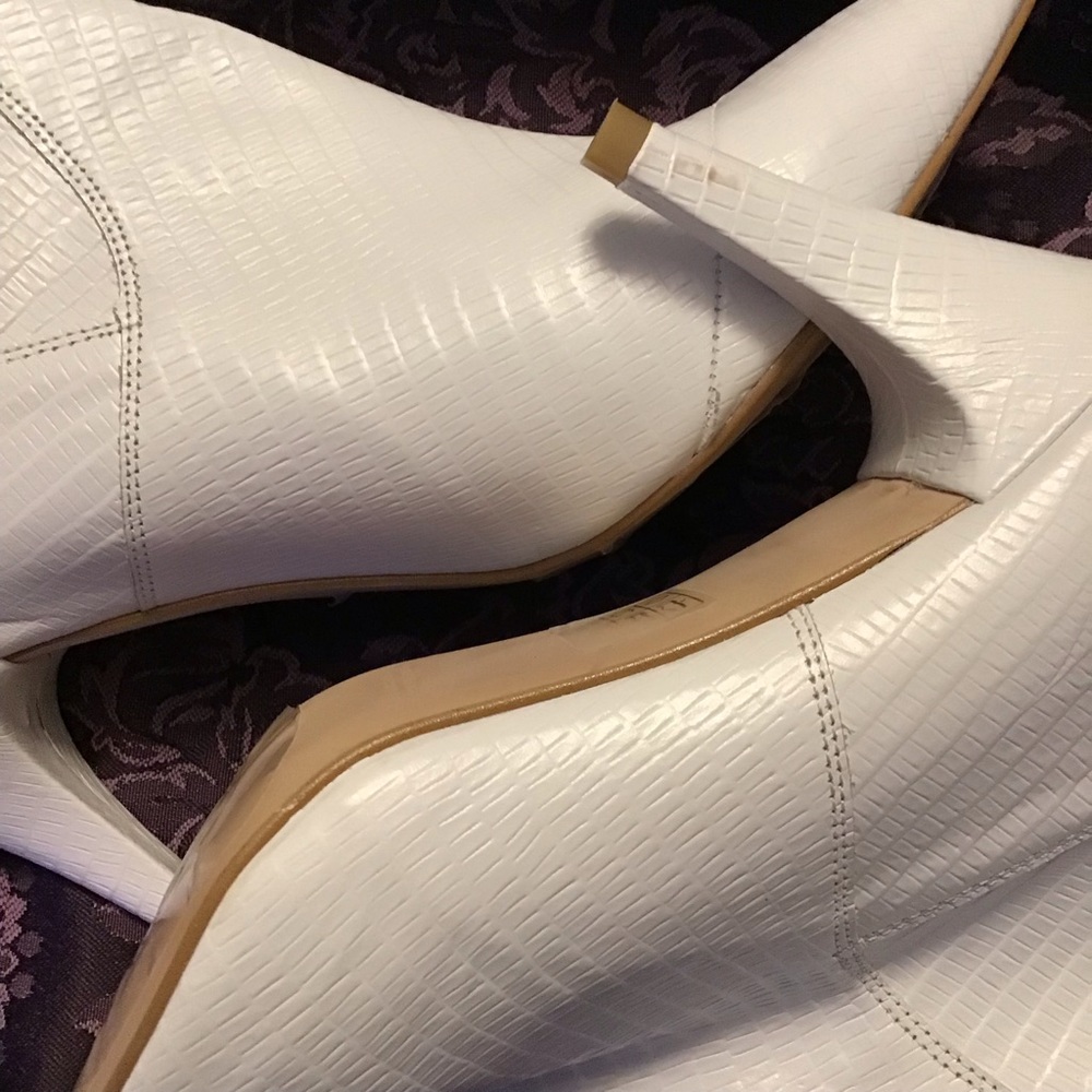Free People White Leather Zip Boots Booties. Size 38 - Picture 16 of 16